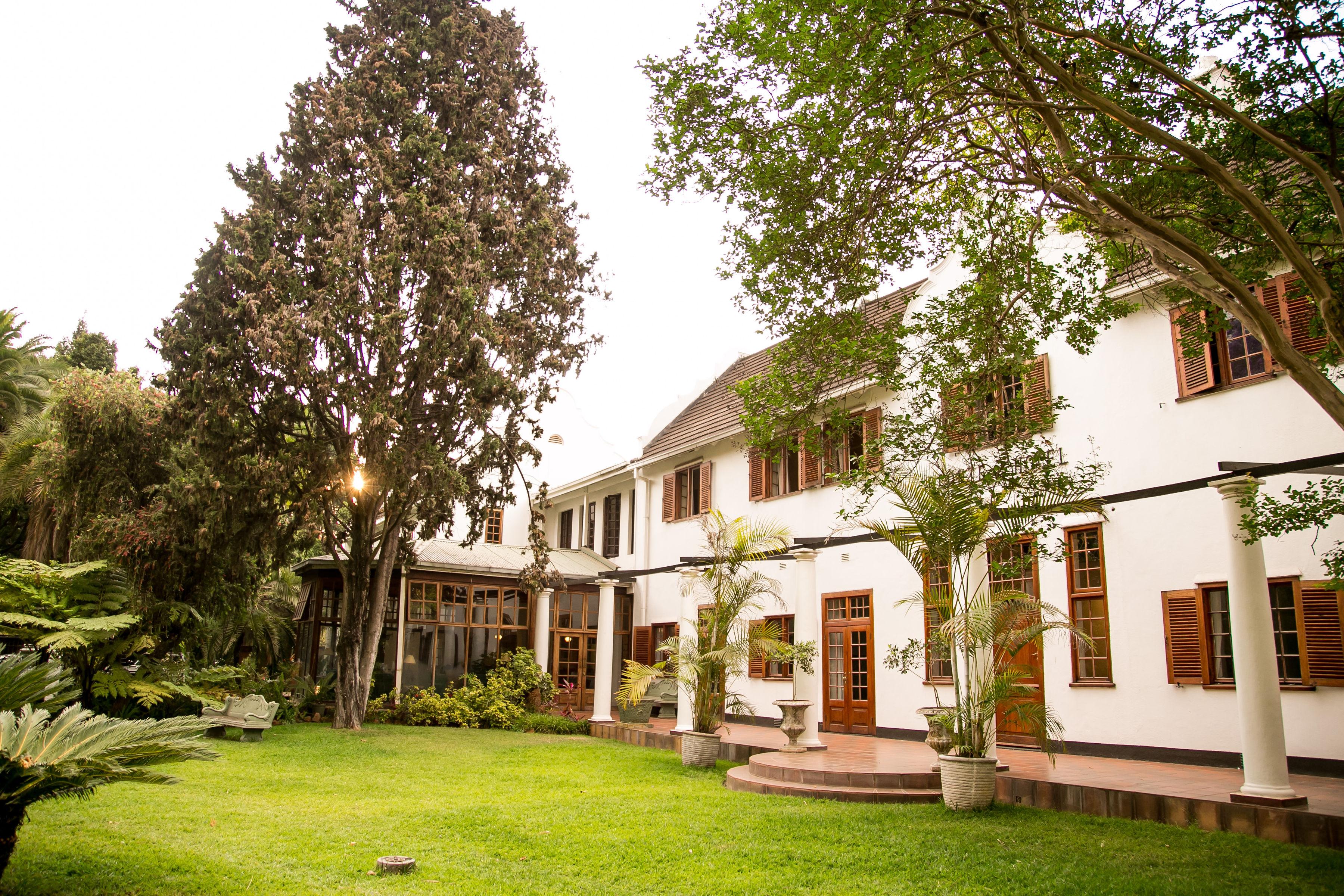 Bronte Hotel Harare Exterior foto